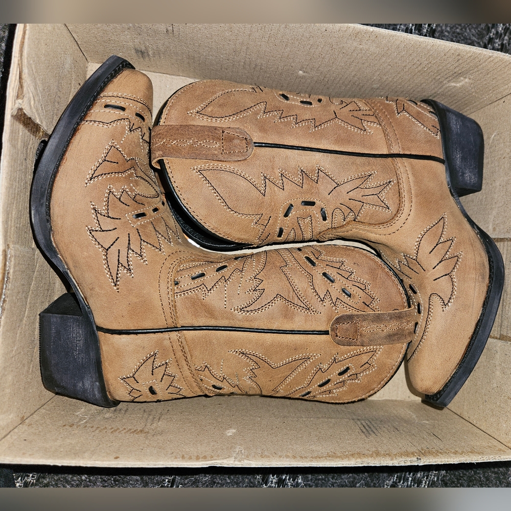 Dan Post Boots Kids 10.5 tan